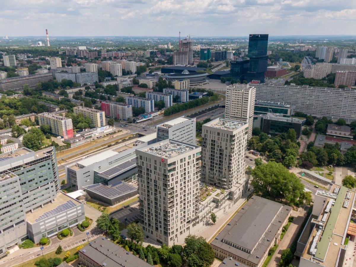 Urban Apartments Luxury Skyline Sokolska Towers 30A, 2 Free Garages, Gym & Sauna, Self Check-In Катовице Екстериор снимка
